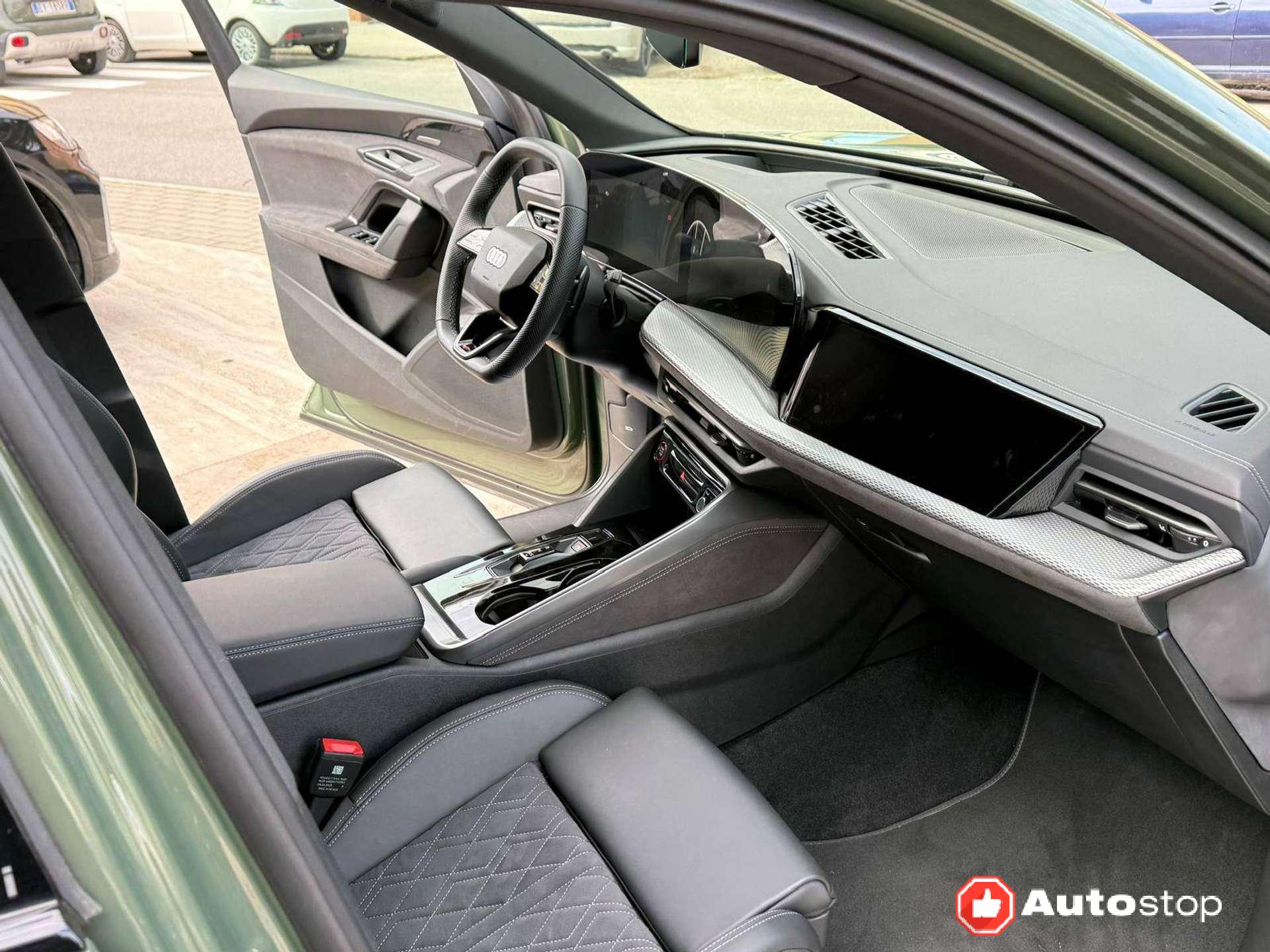 Audi Q5  Q5 Sportback 2.0 tdi mhev S line edition quattro 204cv s-tronic
