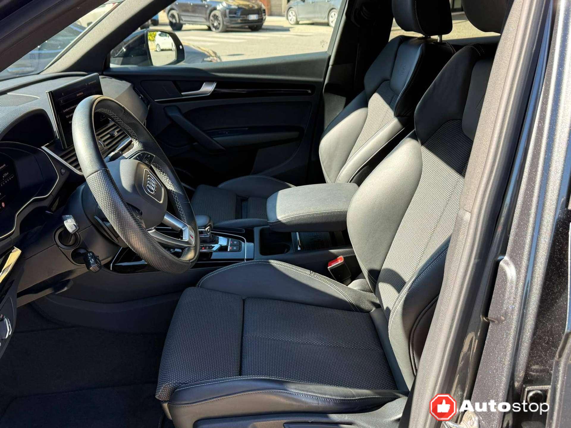 Audi Q5  Q5 Sportback 40 2.0 tdi mhev 12V S line quattro s-tronic