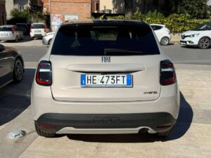 Fiat 600 600 1.2 hybrid La Prima II 110cv auto