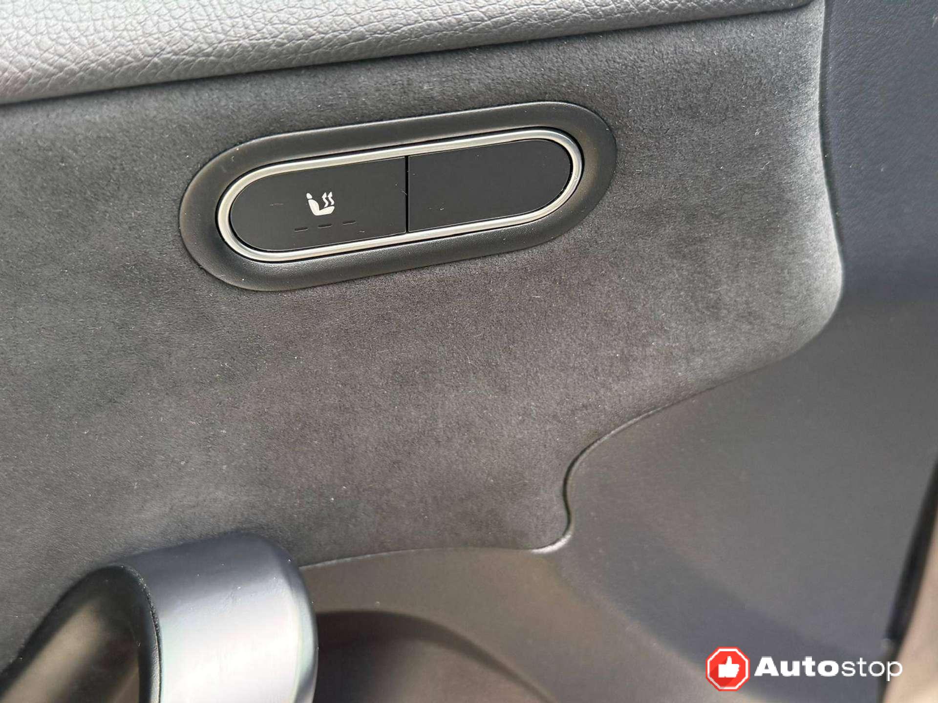 Mercedes-Benz A 180  Classe A – W177 2023 d AMG Line Premium auto