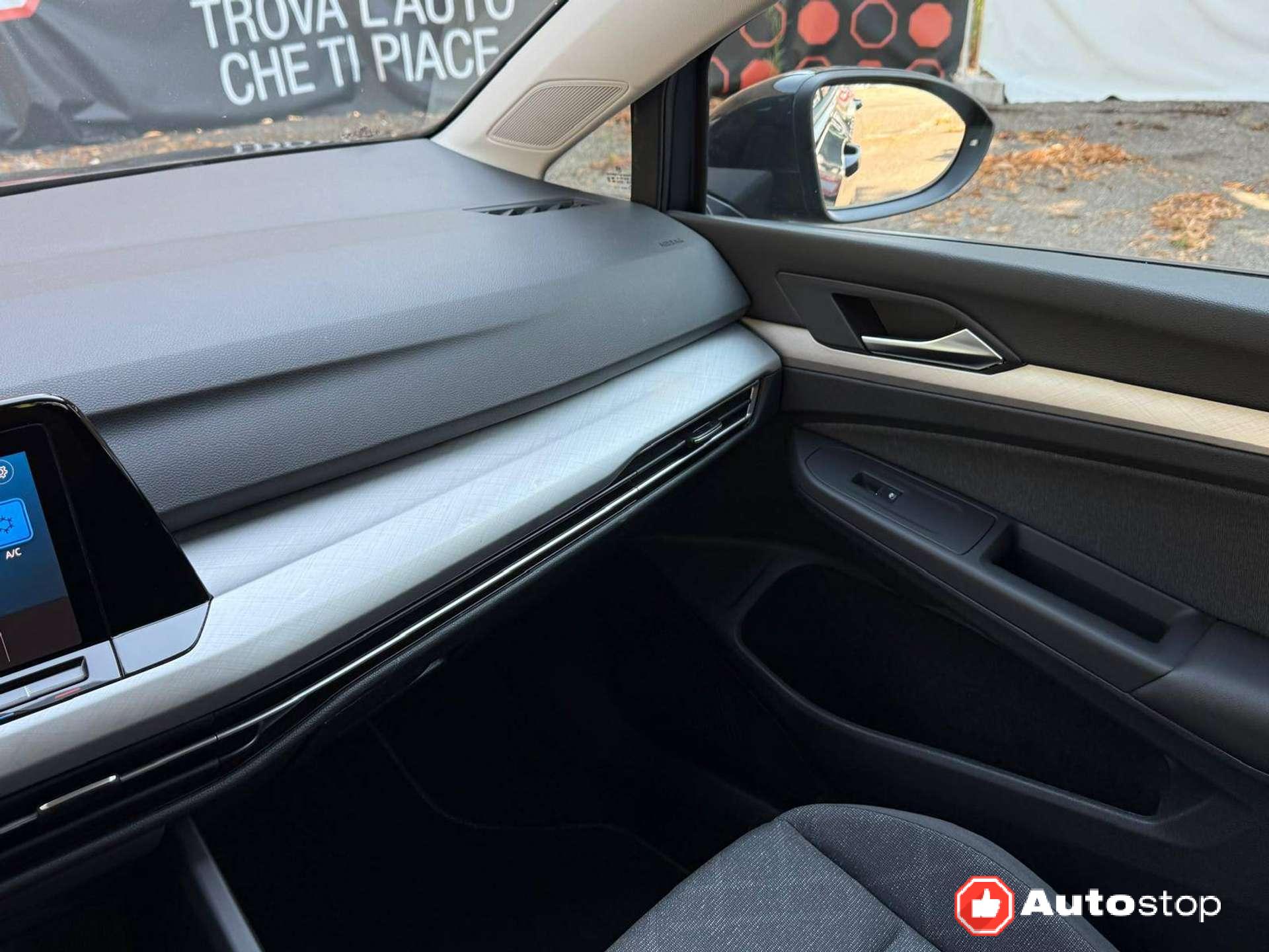 Volkswagen Golf Variant  Golf VII Variant 2.0 tdi Life 115cv dsg