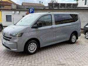 Volkswagen T5 Caravelle 2.0 tdi 9 posti