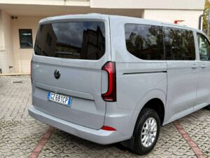 Volkswagen T5 Caravelle 2.0 tdi 9 posti