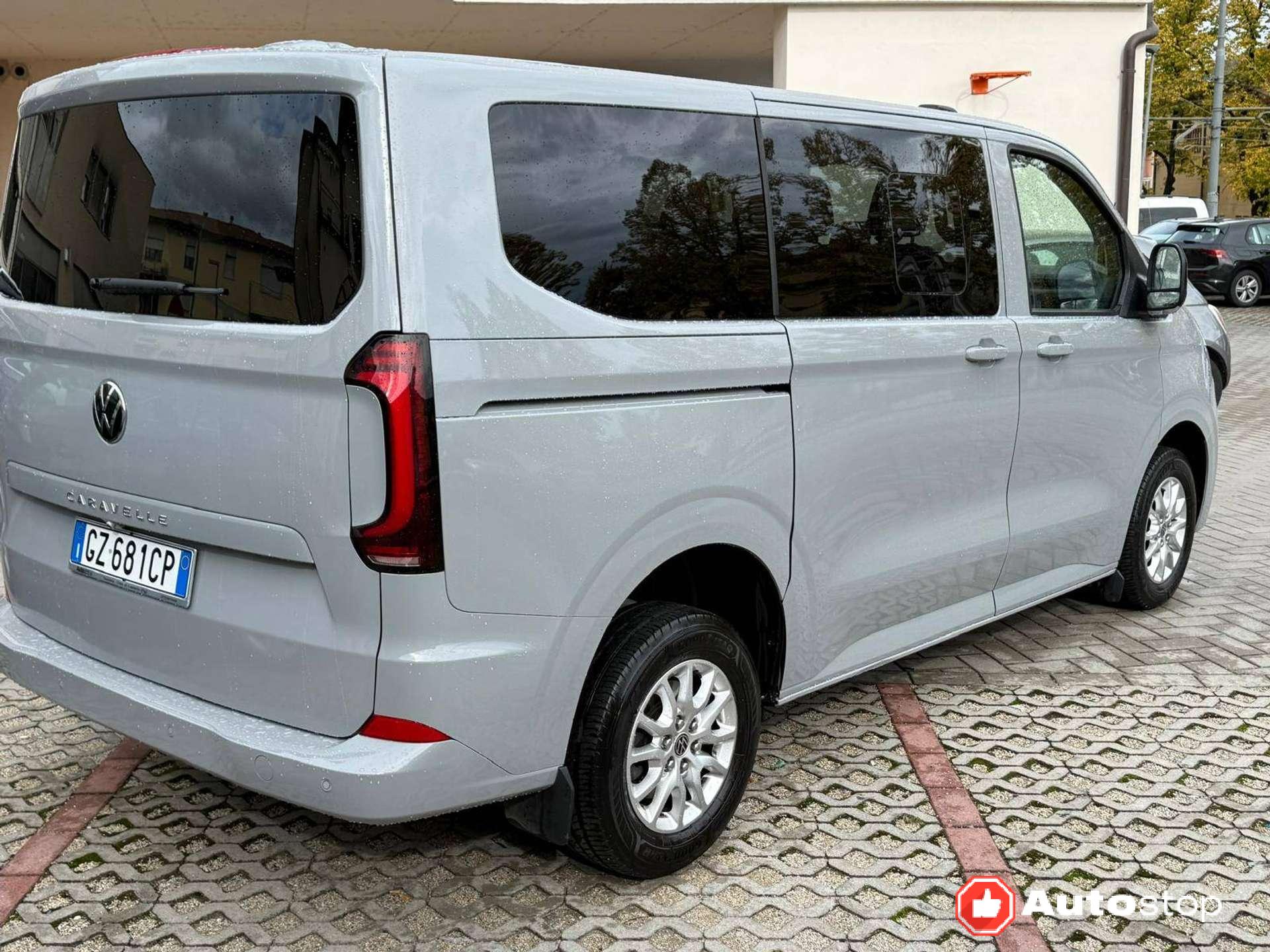 Volkswagen T5 Caravelle  2.0 tdi 9 posti