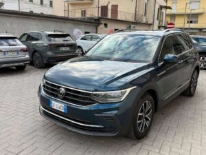 Volkswagen Tiguan  Tiguan II 2021 2.0 tdi Life 122cv