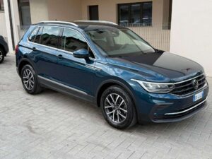 Volkswagen Tiguan  Tiguan II 2021 2.0 tdi Life 122cv